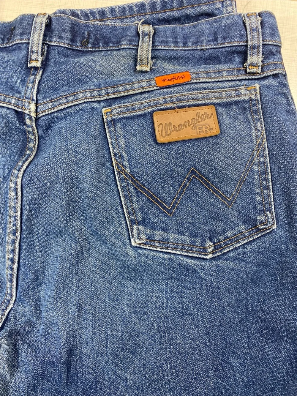 Wrangler FR Flame Resistant jeans men’s (fits 38x32) blue Original 13 FR13MWZ